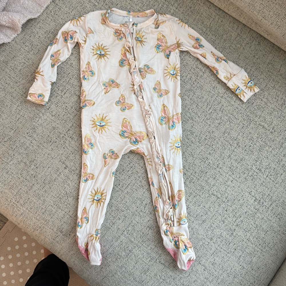 Posh Peanut Pandora Zippered Onesie